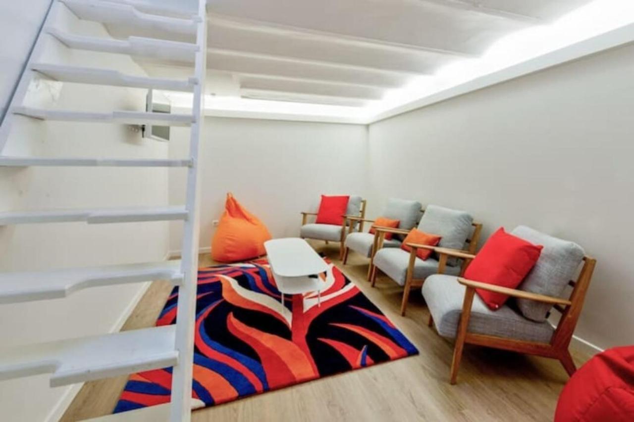 Cozy 2 Bedroom Apartment In 파리 외부 사진